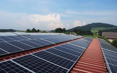 ¿Cuantas horas de sol necesito para funcionar con placas solares?