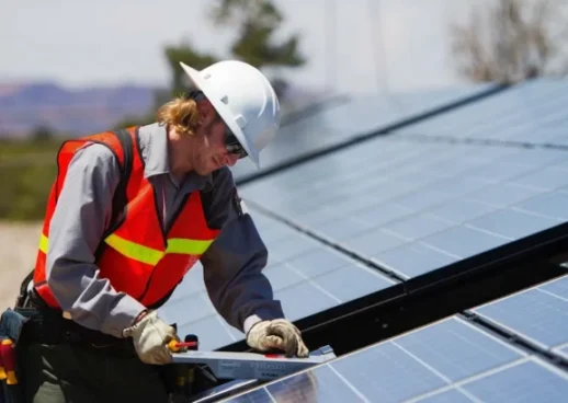 divi-solar-theme-14-4 Instalación y mantenimiento de placas solares en Azuqueca de Henares, Guadalajara, Castilla la Mancha y alrededores, presupuesto sin coste ni compromiso