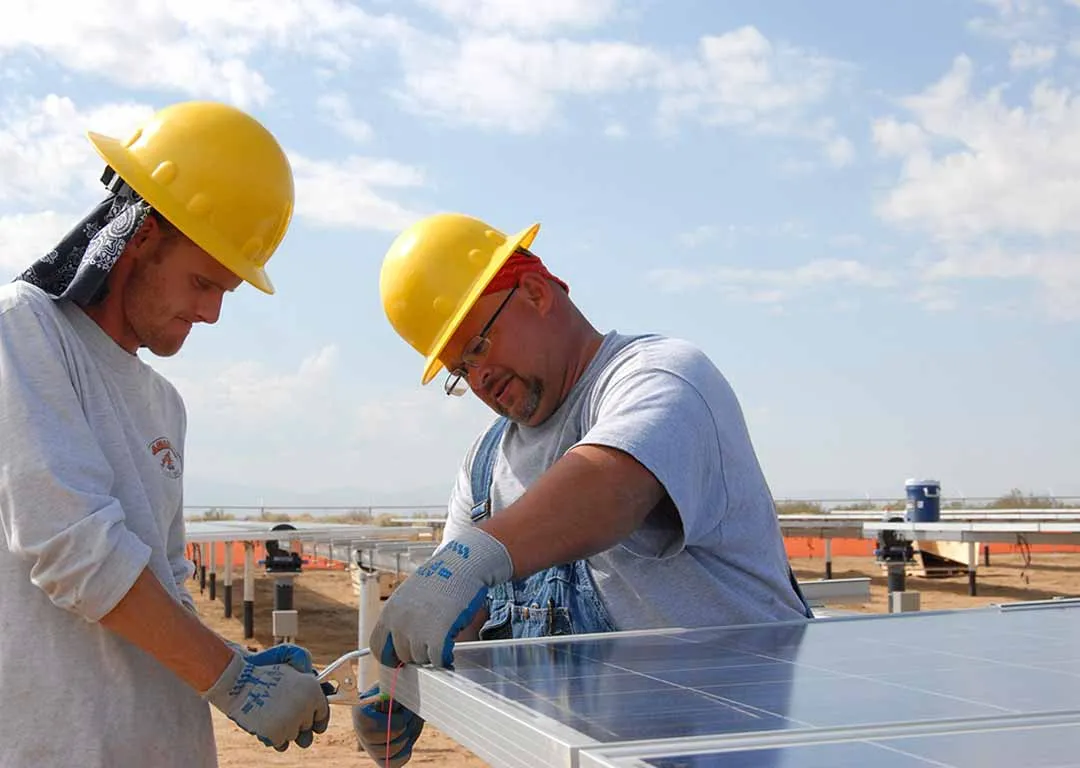 divi-solar-theme-7-4
