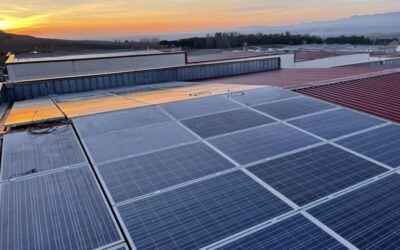Instalación industrial con tres inversores Fronius