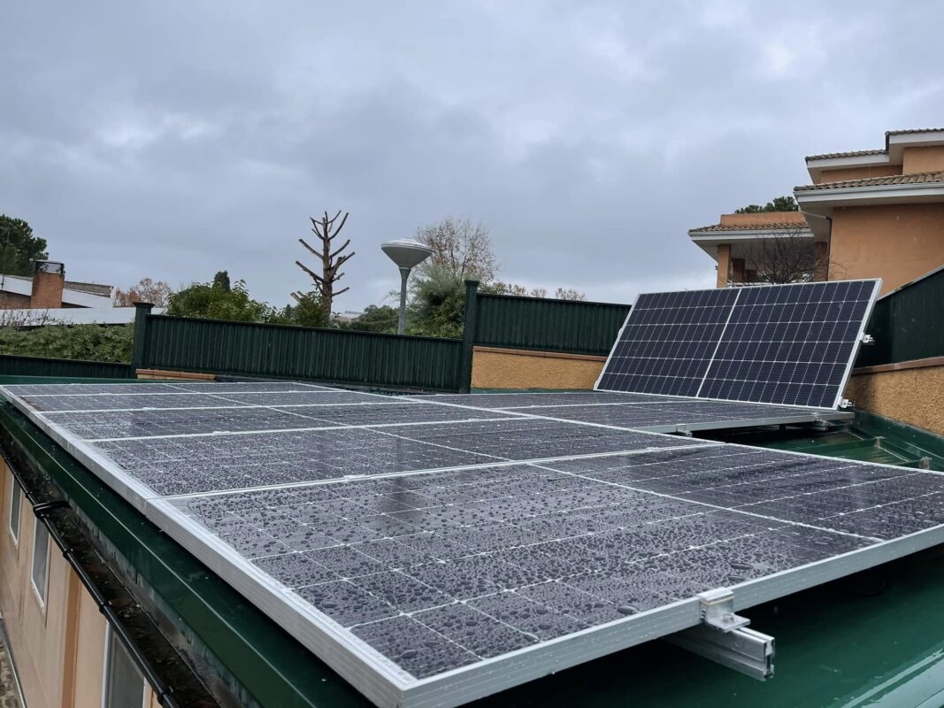 Instalación 14 paneles solares en Algete Instalación 14 paneles solares en Algete
